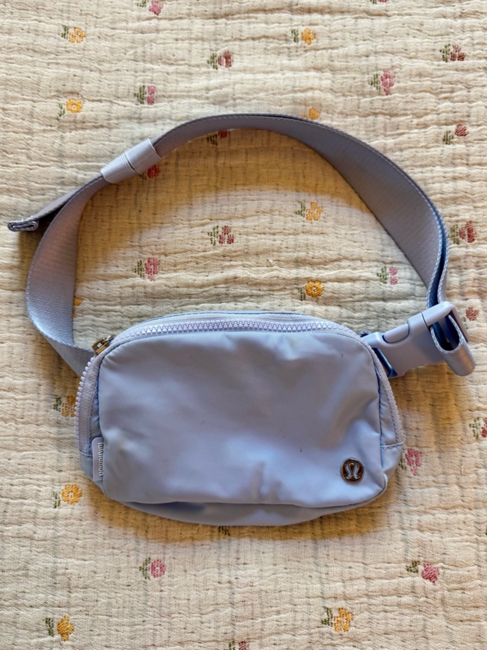 Lululemon Everywhere Belt Bag Pastel Blue/Periwinkle RARE/RETIRED